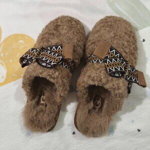 UGG Bow Plush Slippers